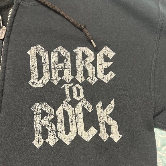 Miranda Lambert Black 'Dare to Rock' Hoodie - Picture 2 of 5